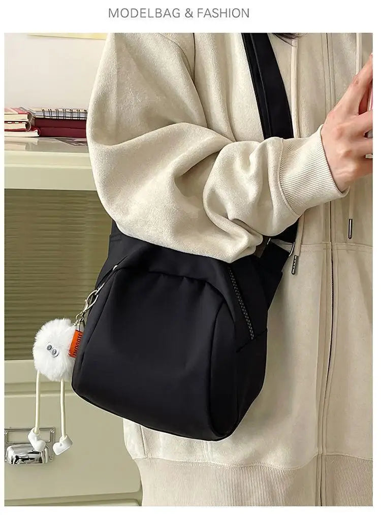 Women's Lightweight Nylon Shell Shoulder Bag