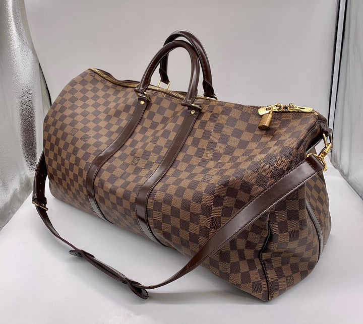 Luxury LV Travel Suitcase – Premium Hard-Shell Luggage for Business & Leisure